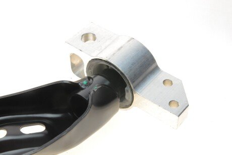 Важіль передньої підвіски kapimsan 2370670A