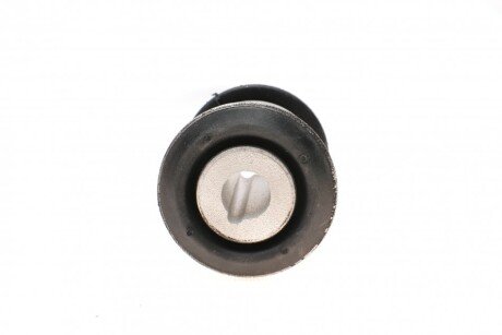 Сайлентблок переднего рычага kapimsan 052230688