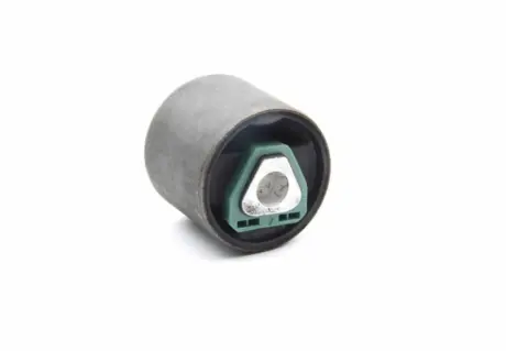 Сайлентблок переднього важеля KAUTEK BM-BS039