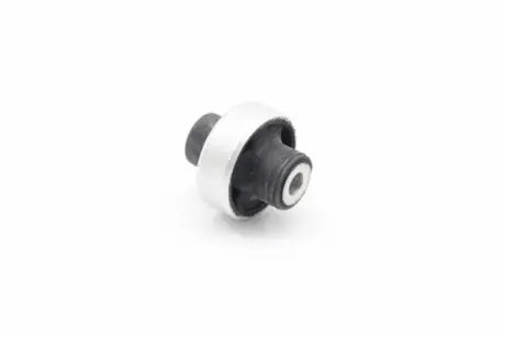 Сайлентблок переднього важеля KAUTEK FI-BS013