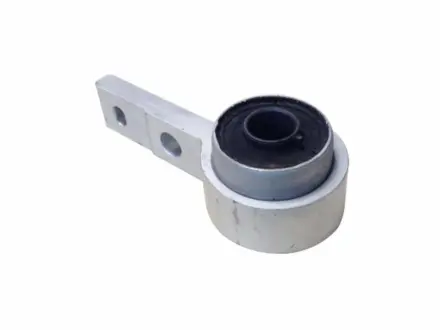Сайлентблок переднього важеля KAUTEK MZ-BS038