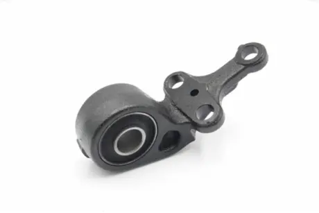 Сайлентблок переднього важеля KAUTEK NI-BS004