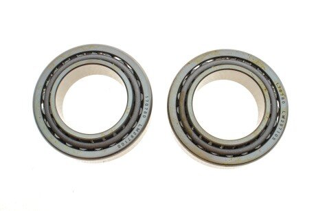 MITSUBISHI Комплект подшипника ступицы колеса Lancer -94, Colt -96, HYUNDAI kavo parts WBK5501