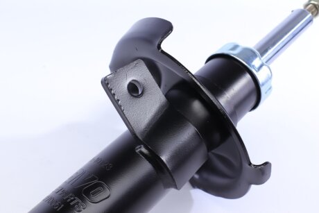 Передний амортизатор (стойка) kavo parts SSA10123