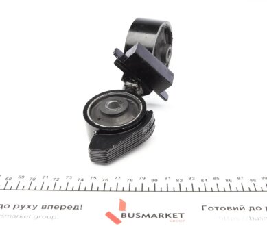 Подушка (опора) двигуна kavo parts EEM9017