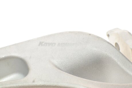 Важіль передньої підвіски kavo parts SCA2082