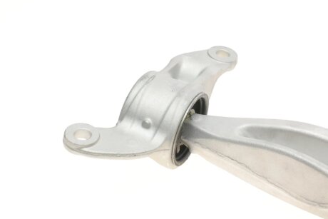 Важіль передньої підвіски kavo parts SCA2082