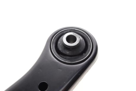 Рычаг передней подвески kavo parts SCA5574