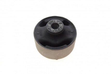 Сайлентблок переднего рычага kavo parts SCR2033