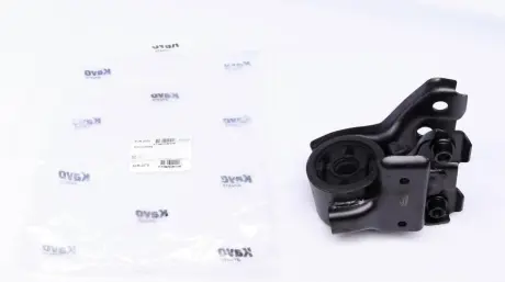 Сайлентблок переднього важеля kavo parts SCR2070