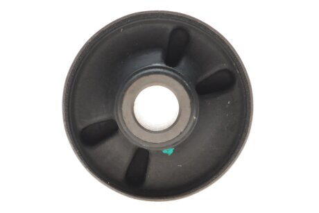 Сайлентблок переднего рычага kavo parts SCR3004