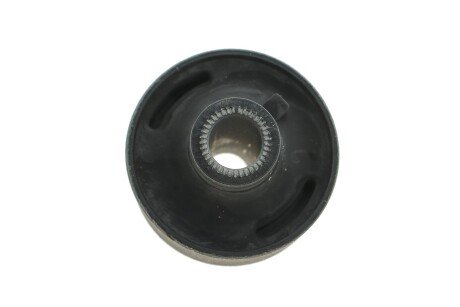 Сайлентблок переднего рычага kavo parts SCR9096