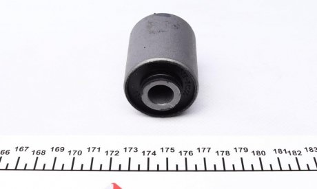 Сайлентблок переднего рычага kavo parts SCR3006