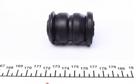Сайлентблок переднього важеля kavo parts SCR3013