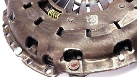 Комплект сцепления в сборе kawe 961681