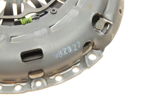 Комплект сцепления в сборе kawe 962327CSC