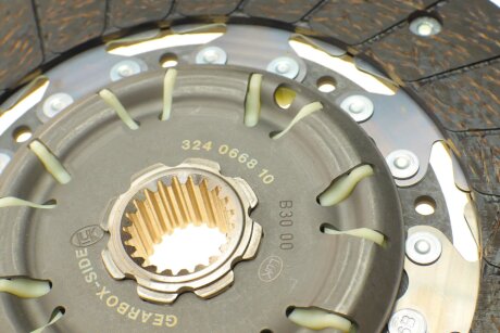 Комплект зчеплення в зборі kawe 962553