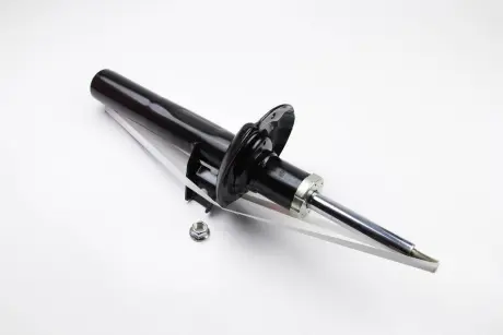 Передний амортизатор (стойка) kayaba 334834 Шкода Октавия а5