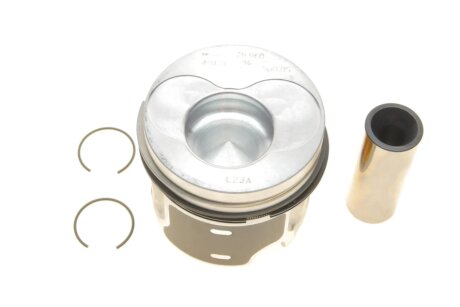 Поршень 1.9 TDI 2001- 1-2 цыл.(KS) kolbenschmidt (KS) 40421620 на Фольксваген Пассат б6