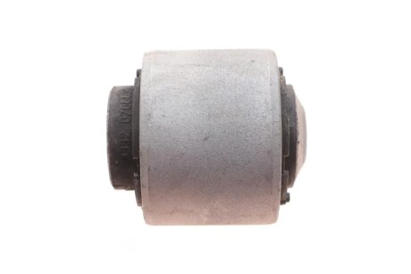 Сайлентблок рычага BMW задн. ось (Lemferder) lemforder 2982101 на Бмв E87