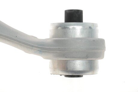 Важіль передньої підвіски lemforder 3693901