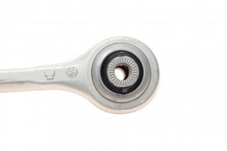 Рычаг передней подвески lemforder 3711701