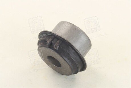 Сайлентблок переднього важеля lemforder 1132301