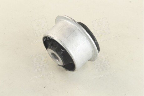 Сайлентблок переднего рычага lemforder 2206801