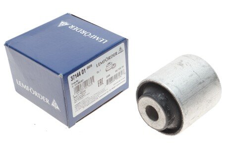 Сайлентблок переднего рычага lemforder 3714401