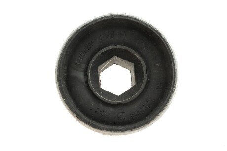 Сайлентблок рычага AUDI передн. ось lemforder 2713401