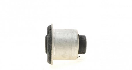 Сайлентблок переднего рычага lemforder 4279201