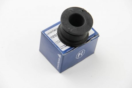 Втулка (резинка) переднего стабилизатора lemforder 1121302