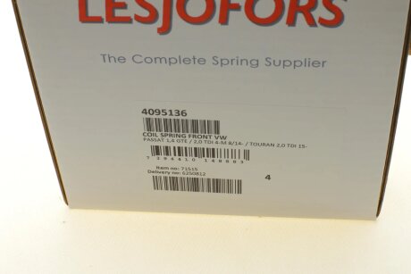 Пружина передня lesjofors 4095136