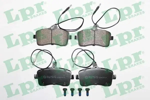 Передние тормозные колодки LPR 05P1196