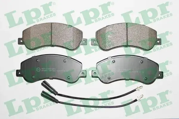 Передні тормозні (гальмівні) колодки LPR 05P1260 (фото 1)