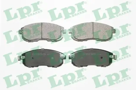Передние тормозные колодки LPR 05P1606 Ниссан Skyline v35