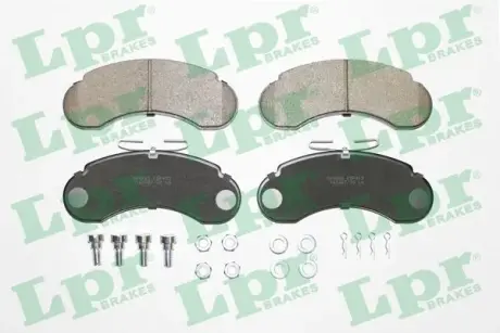 Передние тормозные колодки LPR 05P415