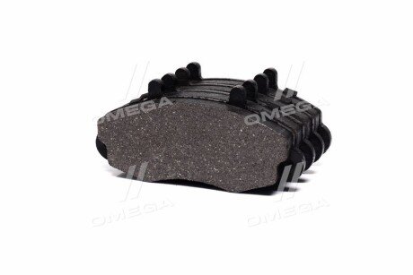 Передние тормозные колодки lpr 05P481