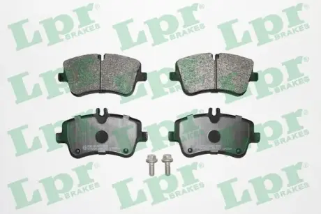 Передні тормозні (гальмівні) колодки LPR 05P767