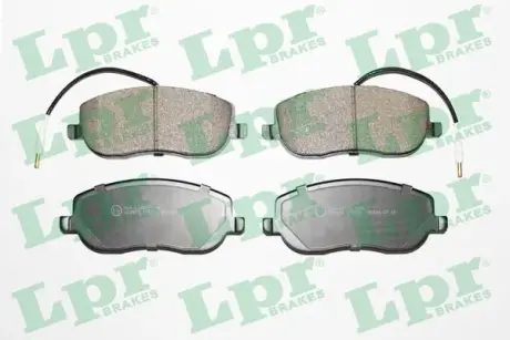 Передні тормозні (гальмівні) колодки LPR 05P831