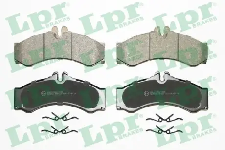 Передние тормозные колодки LPR 05P633