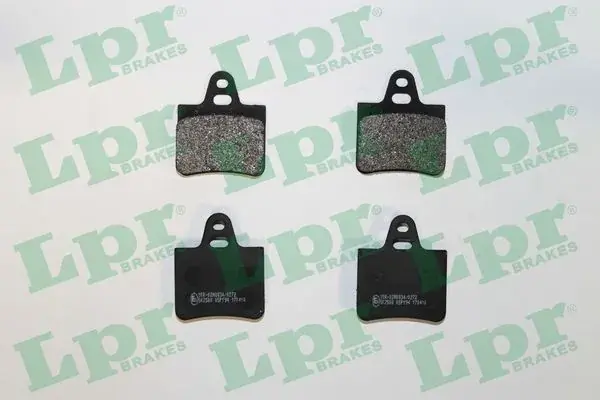 Задние тормозные колодки LPR 05P194