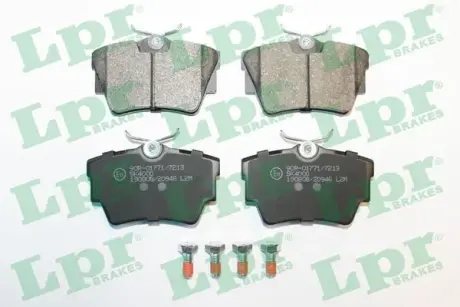 Задние тормозные колодки LPR 05P946 Рено Трафик 2