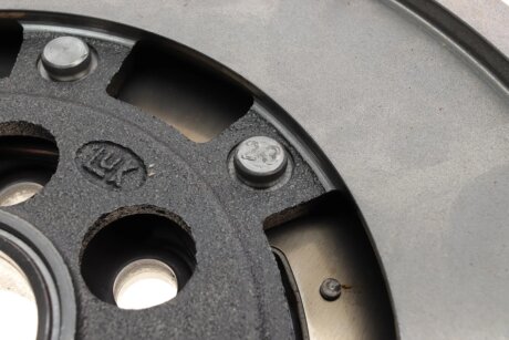 Демпфер сцепления luk 415072410