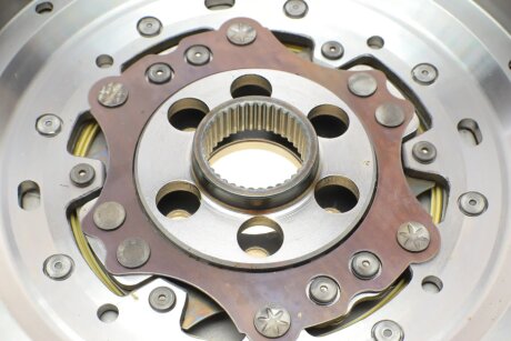 Демпфер сцепления luk 415087709