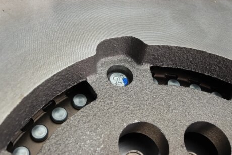 Маховик luk 415087810