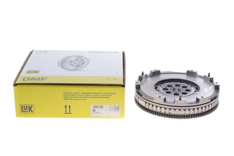 Маховик luk 415108310