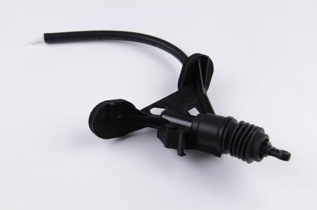 Главный цилиндр сцепления luk 511033210