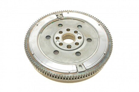 Двухмассовый (демпферный) маховик luk 415002110