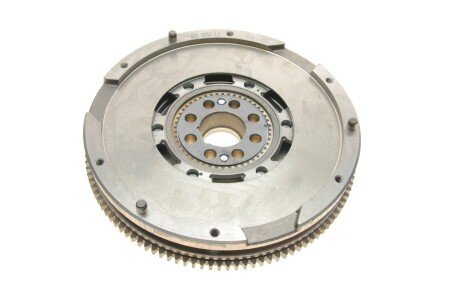 Двухмассовый (демпферный) маховик luk 415005010